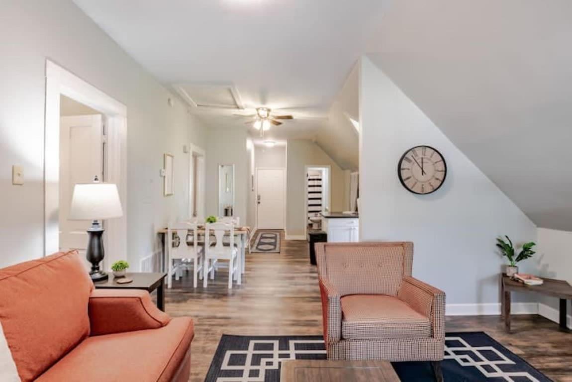 Dauphin District Darling #3-Downtown, Restaurants Apartment Mobile Exterior photo
